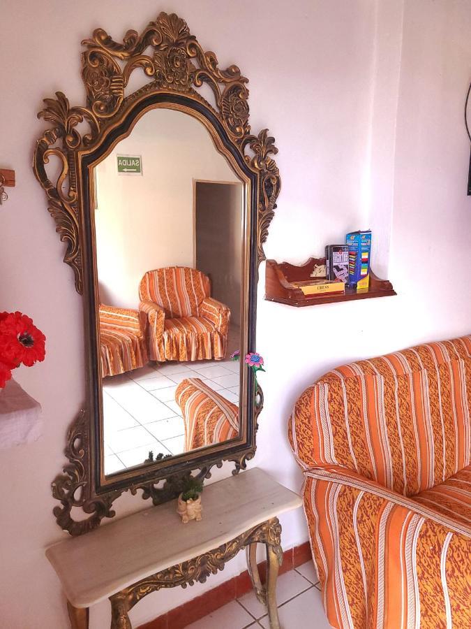 Hostel Rossy Сан Хуан дел Сур Екстериор снимка